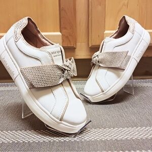 Kate Spade White Leather Detail